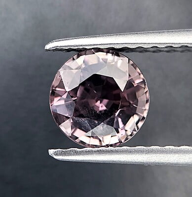 1.27ct Round Brilliant Cut Sapphire