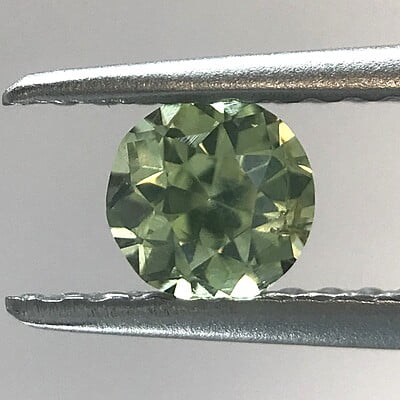 0.46ct Round Brilliant Cut Sapphire 0.46ct Round Brilliant Cut Sapphire