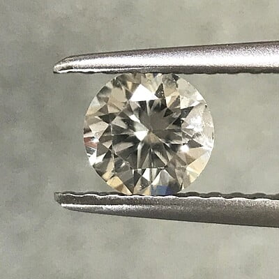 0.59ct Round Brilliant Cut Sapphire 0.59ct Round Brilliant Cut Sapphire
