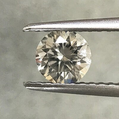 0.59ct Round Brilliant Cut Sapphire