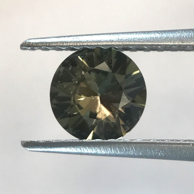 0.86ct Round Brilliant Cut Sapphire 0.86ct Round Brilliant Cut Sapphire