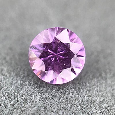 0.45ct Round Brilliant Cut Sapphire