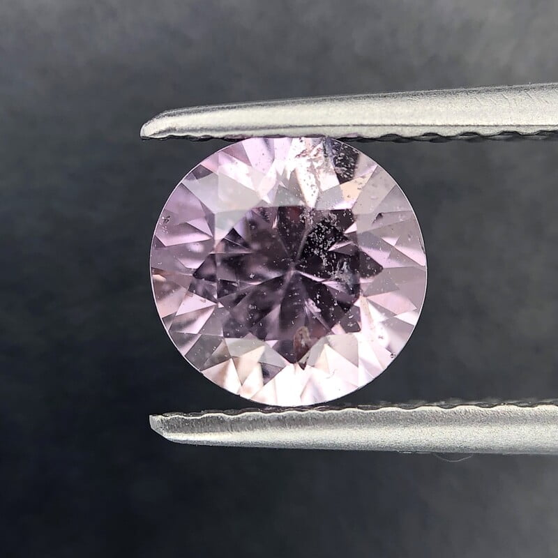 1.23ct Round Brilliant Cut Sapphire 1.23ct Round Brilliant Cut Sapphire