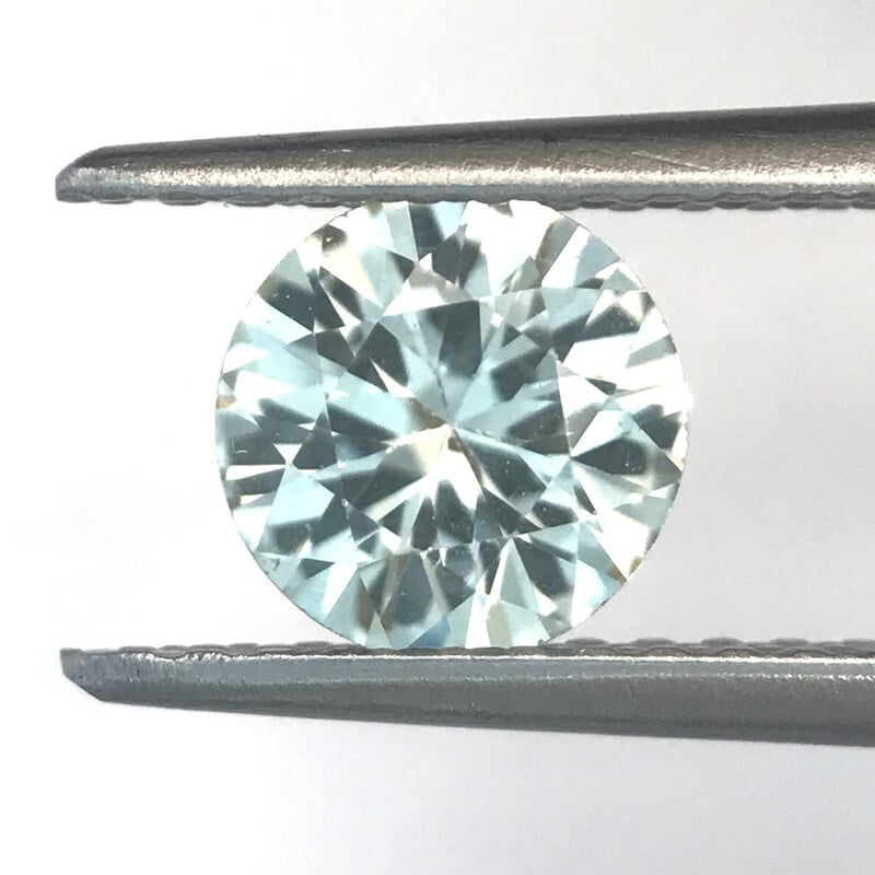 0.92ct Round Brilliant Cut Sapphire