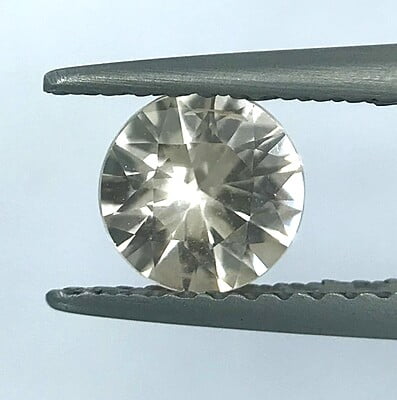 0.68ct Round Brilliant Cut Sapphire