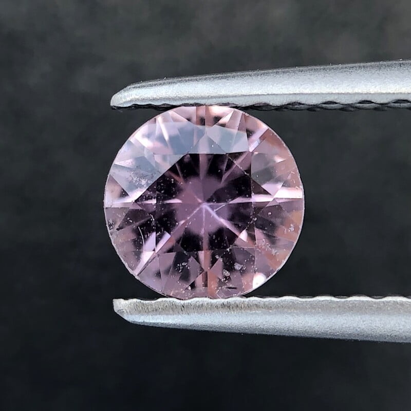 0.56ct Round Brilliant Cut Sapphire 0.56ct Round Brilliant Cut Sapphire