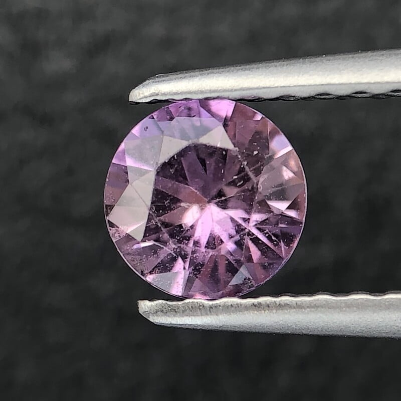 0.52ct Round Brilliant Cut Sapphire 0.52ct Round Brilliant Cut Sapphire