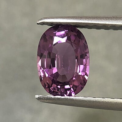 1.10ct Oval Mixed Cut Sapphire 1.10ct Oval Mixed Cut Sapphire