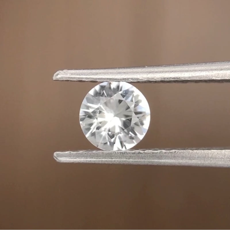 0.50ct Round Brilliant Cut Sapphire 0.50ct Round Brilliant Cut Sapphire