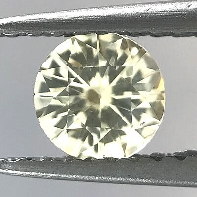 0.55ct Round Brilliant Cut Sapphire