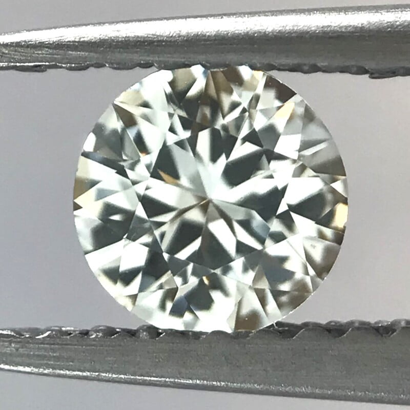 0.55ct Round Brilliant Cut Sapphire 0.55ct Round Brilliant Cut Sapphire