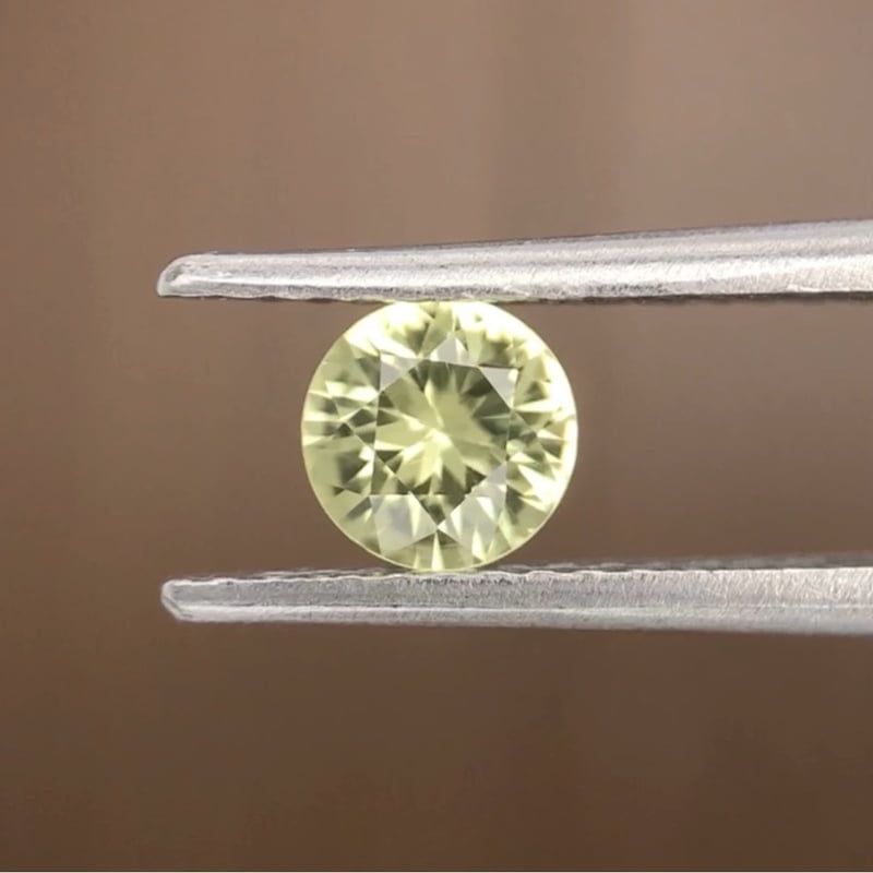0.53ct Round Brilliant Cut Sapphire 0.53ct Round Brilliant Cut Sapphire
