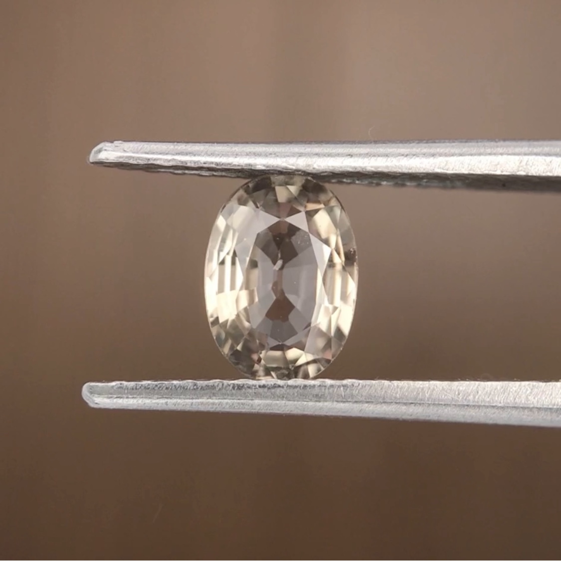 0.89ct Oval Mixed Cut Sapphire 0.89ct Oval Mixed Cut Sapphire