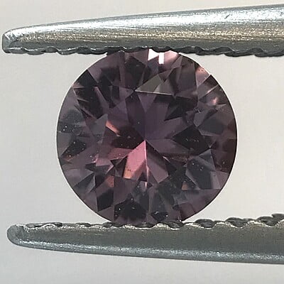 0.49ct Round Brilliant Cut Sapphire 0.49ct Round Brilliant Cut Sapphire