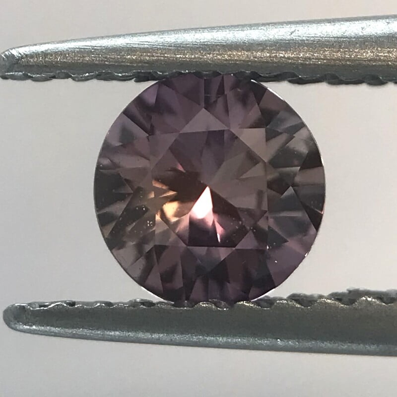 0.48ct Round Brilliant Cut Sapphire 0.48ct Round Brilliant Cut Sapphire
