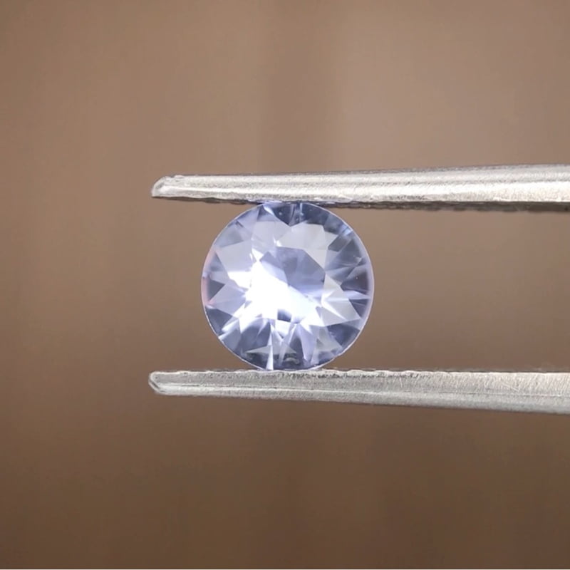 0.70ct Round Brilliant Cut Sapphire 0.70ct Round Brilliant Cut Sapphire