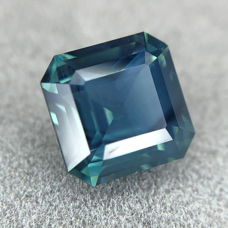 1.79ct Octagon Step Cut Sapphire 1.79ct Octagon Step Cut Sapphire