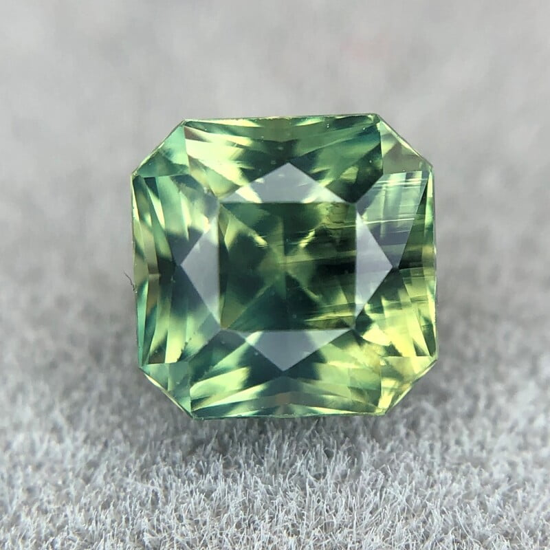 1.16ct Radiant Brilliant Cut Sapphire 1.16ct Radiant Brilliant Cut Sapphire