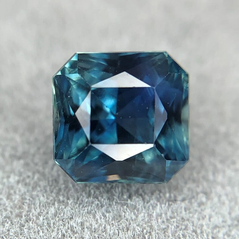 1.07ct Radiant Brilliant Cut Sapphire 1.07ct Radiant Brilliant Cut Sapphire