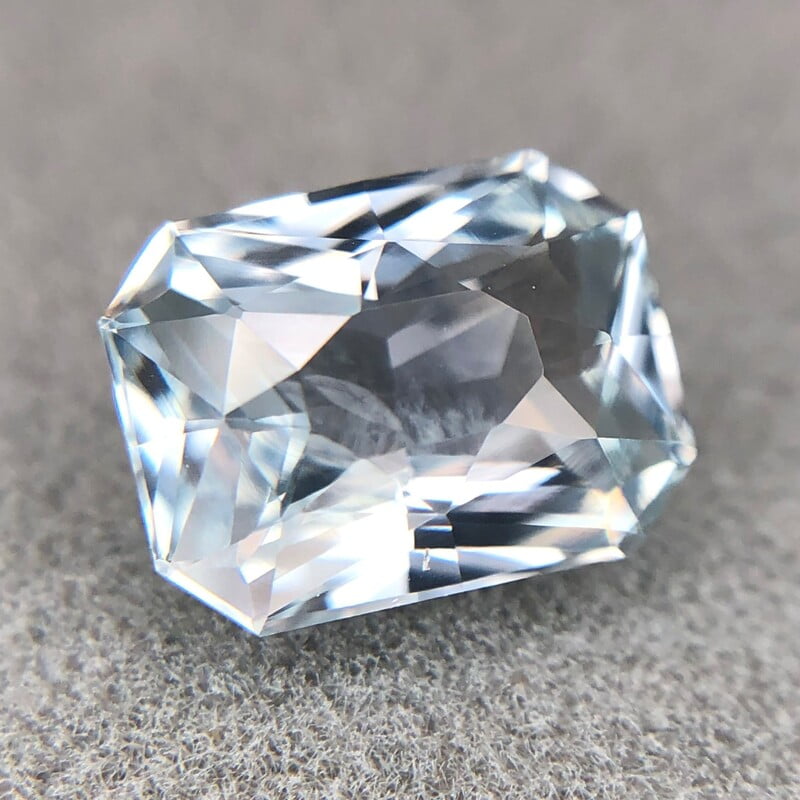 1.63ct Radiant Brilliant Cut Sapphire 1.63ct Radiant Brilliant Cut Sapphire