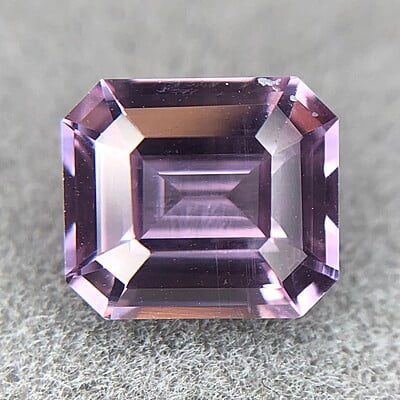 1.22ct Octagon Cut Sapphire 1.22ct Octagon Cut Sapphire