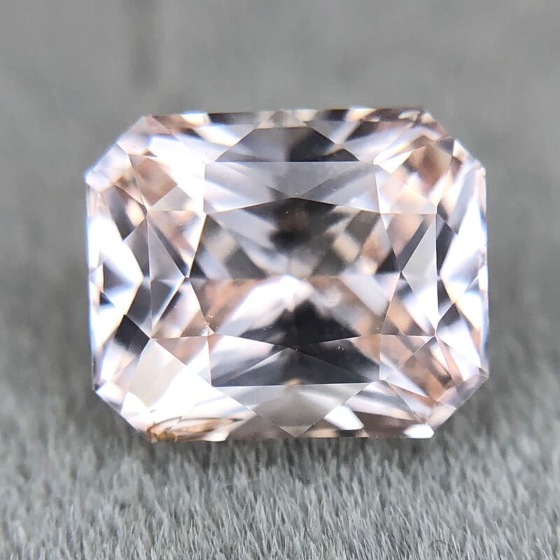 1.53ct Radiant Brilliant Cut Sapphire 1.53ct Radiant Brilliant Cut Sapphire