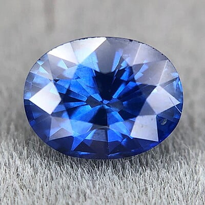 1.04ct oval Mixed Cut Sapphire