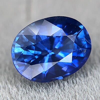1.04ct oval Mixed Cut Sapphire