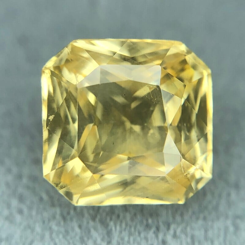 3.01ct Radiant Brilliant Cut Sapphire 3.01ct Radiant Brilliant Cut Sapphire