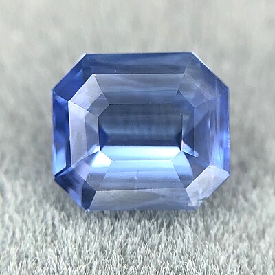 1.00ct Octagon Step Cut Sapphire 1.00ct Octagon Step Cut Sapphire
