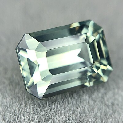 2.15ct Octagon Step Cut Sapphire 2.15ct Octagon Step Cut Sapphire