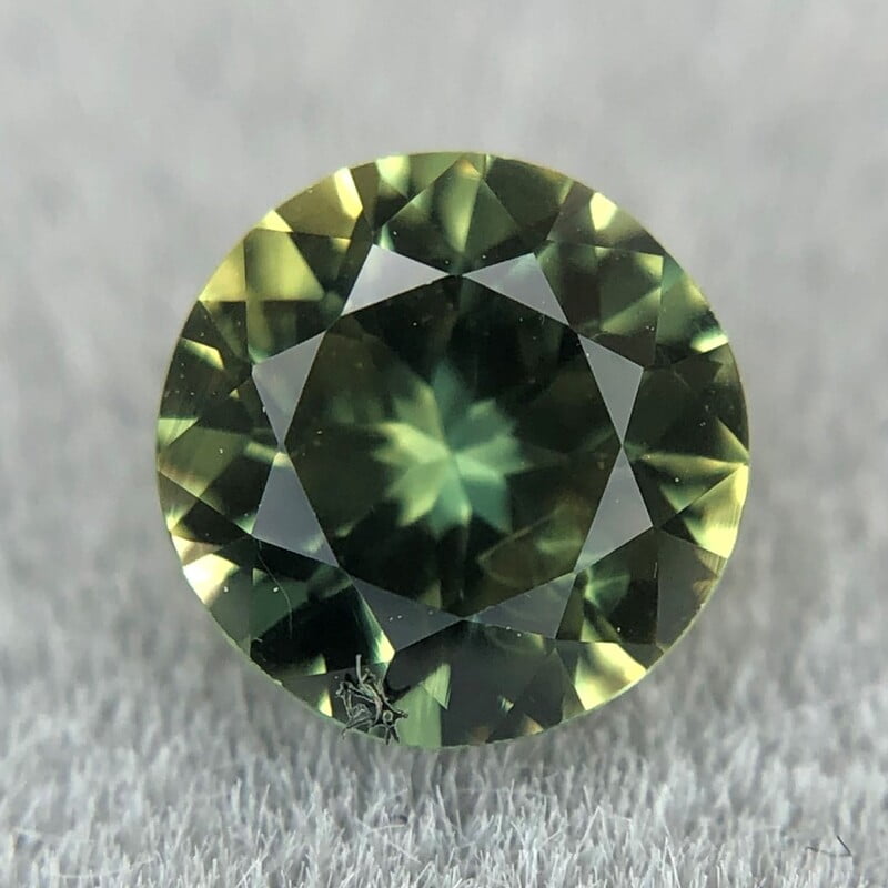 0.72ct Round Brilliant Cut Sapphire 0.72ct Round Brilliant Cut Sapphire