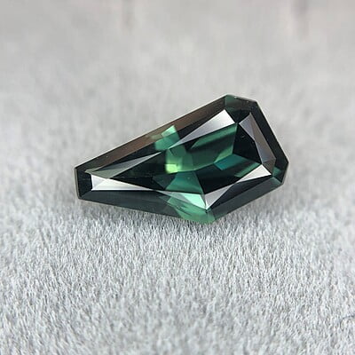 1.46ct Fancy Step Cut Sapphire 1.46ct Fancy Step Cut Sapphire