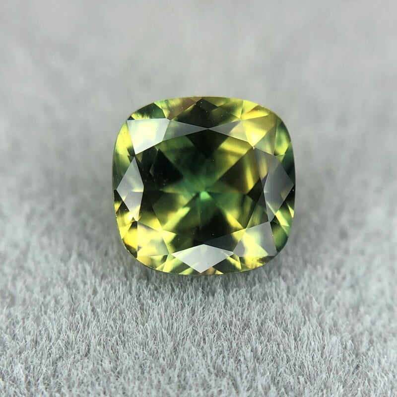 0.95ct Cushion Mixed Cut Sapphire 0.95ct Cushion Mixed Cut Sapphire