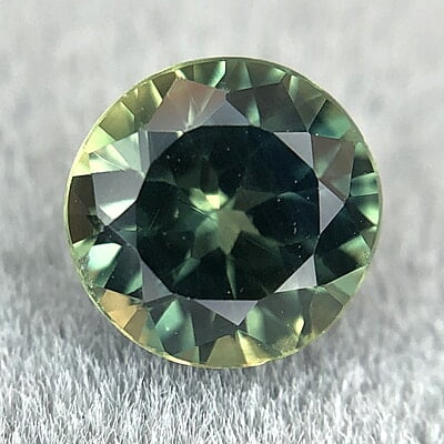 0.87ct Round Brilliant Cut Sapphire 0.87ct Round Brilliant Cut Sapphire