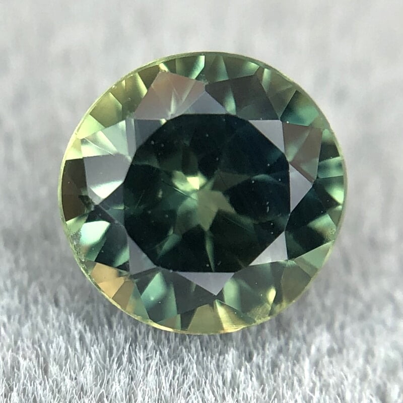0.87ct Round Brilliant Cut Sapphire 0.87ct Round Brilliant Cut Sapphire
