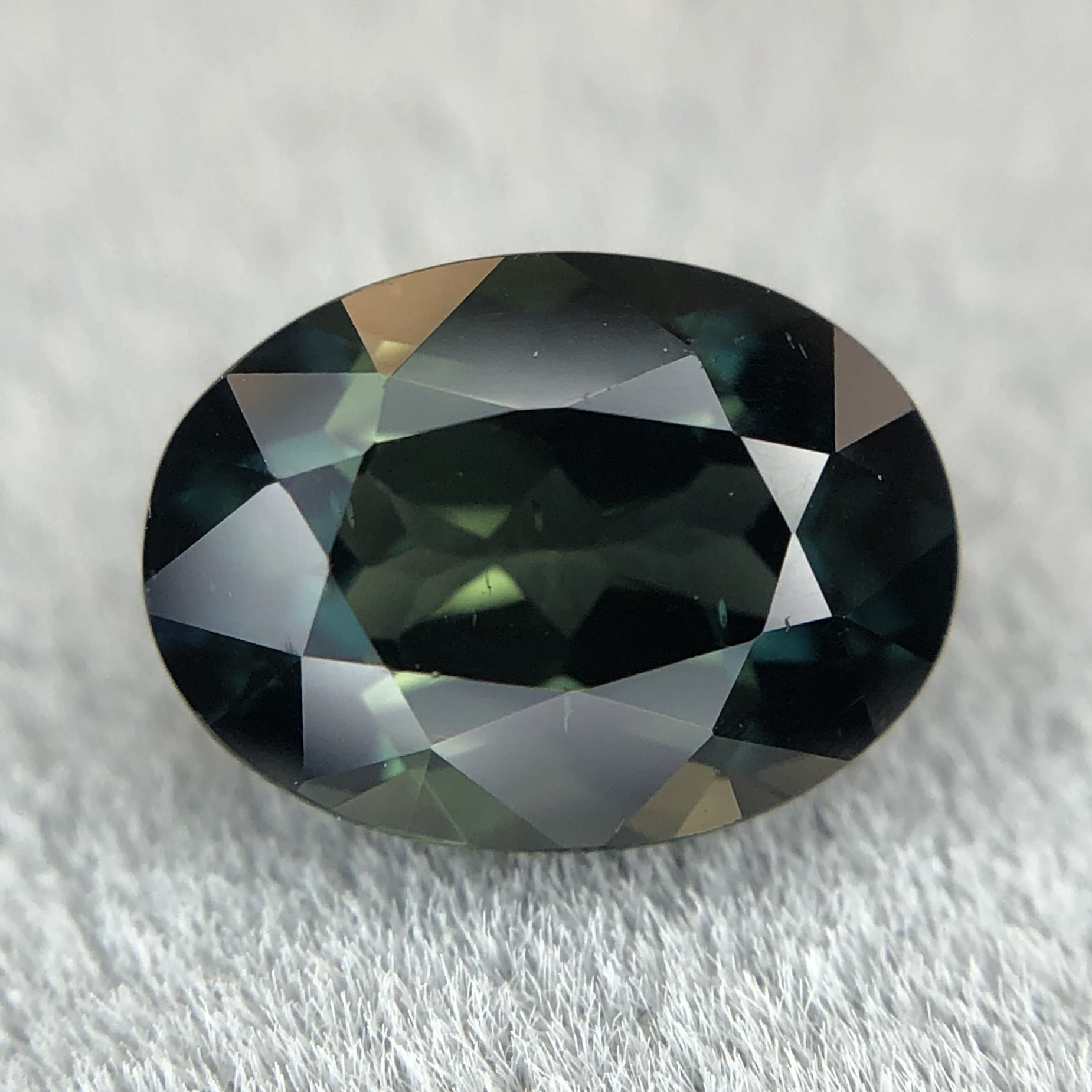 1.59ct Oval Mixed Cut Sapphire