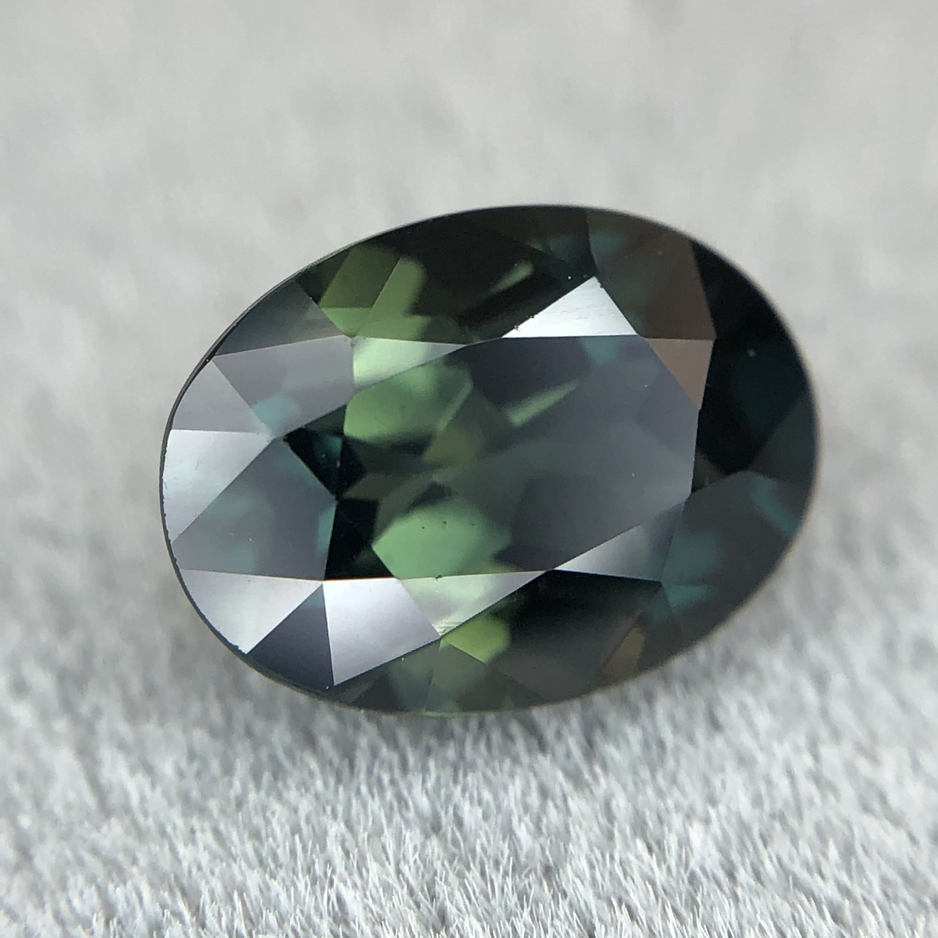1.59ct Oval Mixed Cut Sapphire