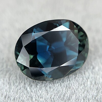 2.10ct Oval Mixed Cut Sapphire 2.10ct Oval Mixed Cut Sapphire