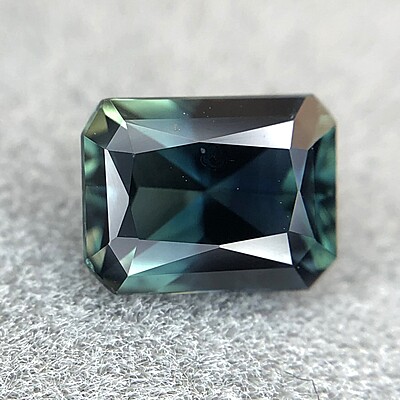 0.99ct Radiant Brilliant Cut Sapphire