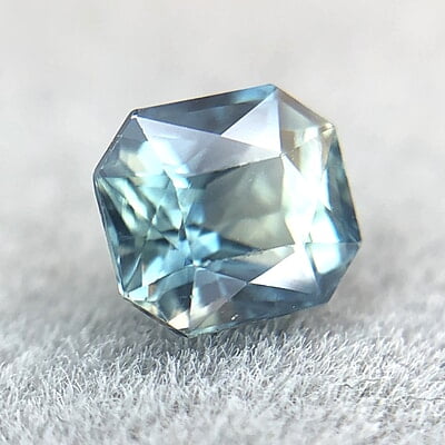 0.60ct Radiant Brilliant Cut Sapphire