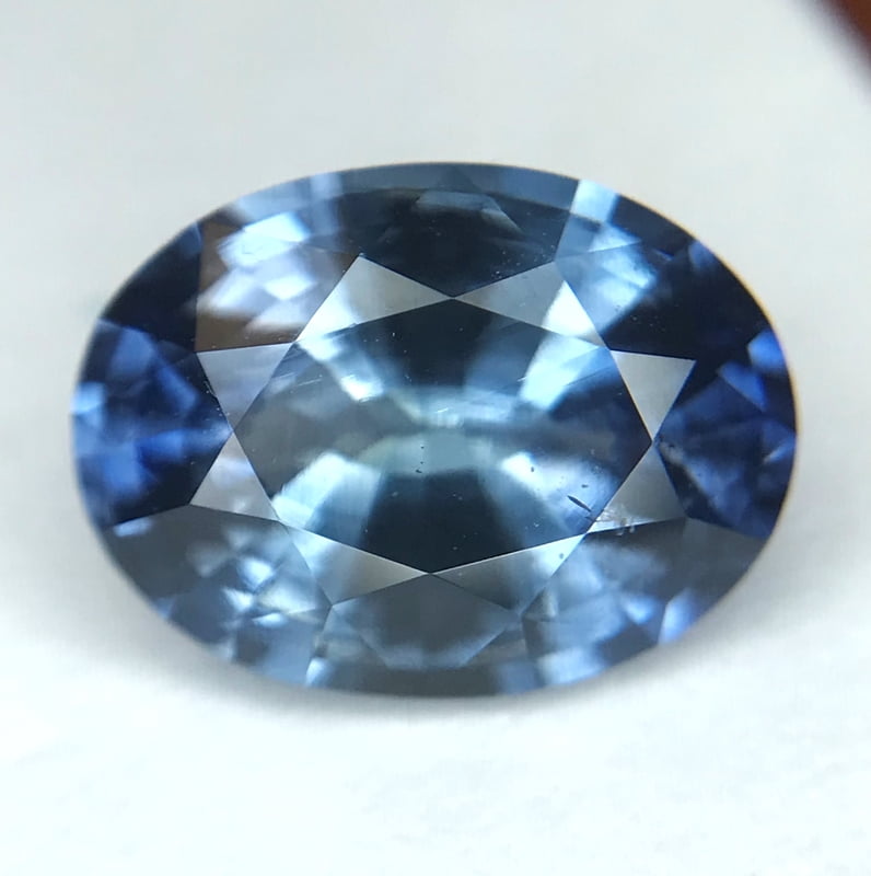 2.32ct Oval Brilliant Cut Sapphire 2.32ct Oval Brilliant Cut Sapphire