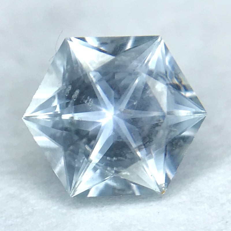 0.64ct Hexagon Brilliant Cut Sapphire 0.64ct Hexagon Brilliant Cut Sapphire