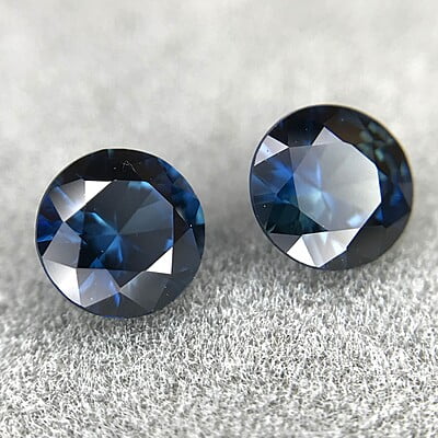 0.81tcw Round Mixed Cut Sapphire Pair 0.81tcw Round Mixed Cut Sapphire Pair