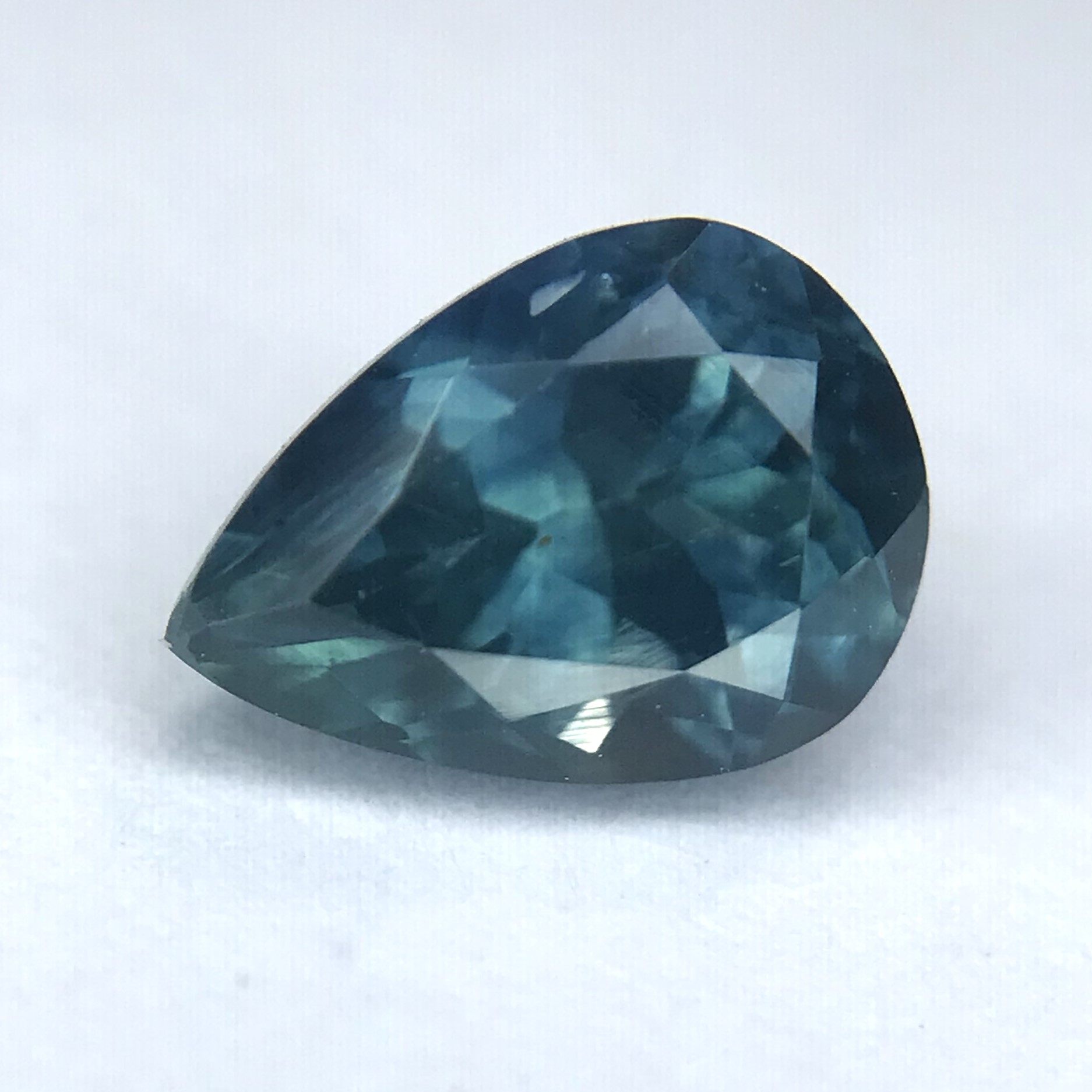 1.00ct Pear Brilliant Cut Sapphire