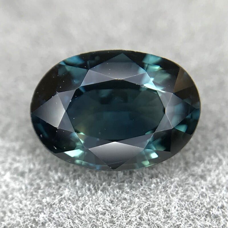 0.91ct Oval Mixed Cut Sapphire