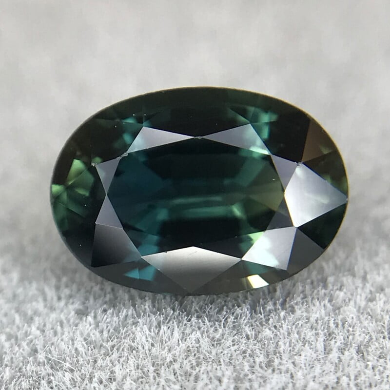 0.97ct Oval Mixed Cut Sapphire 0.97ct Oval Mixed Cut Sapphire
