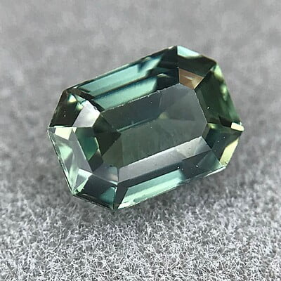 0.67ct Octagon Step Cut Sapphire 0.67ct Octagon Step Cut Sapphire