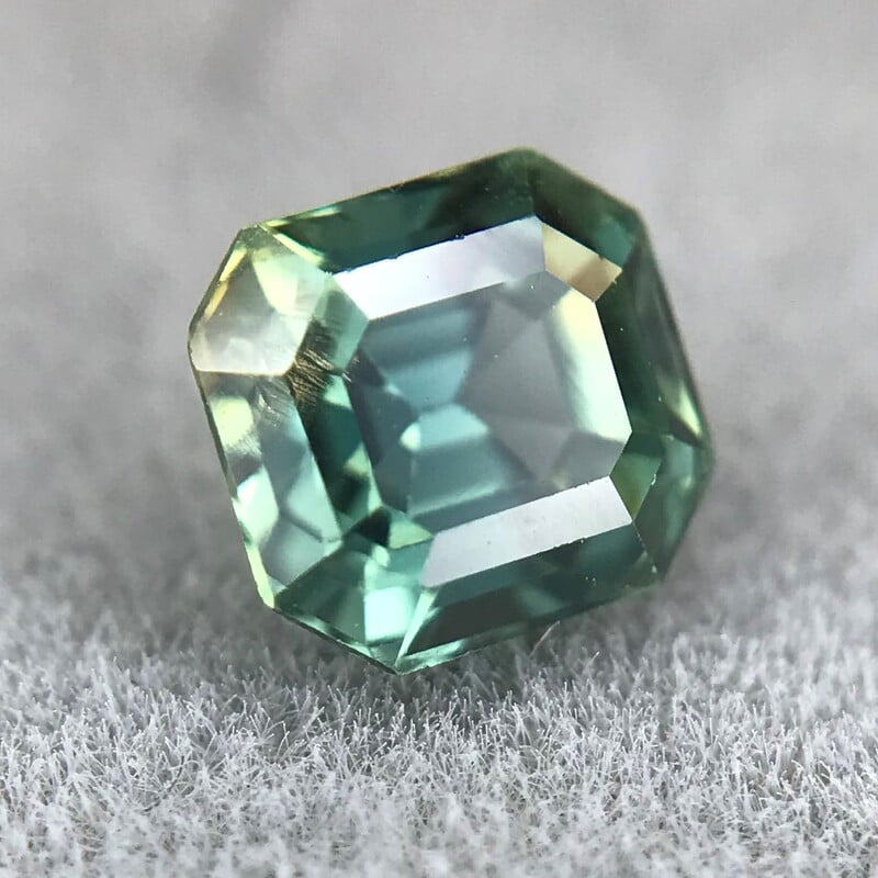 0.78ct Octagon Step Cut Sapphire 0.78ct Octagon Step Cut Sapphire