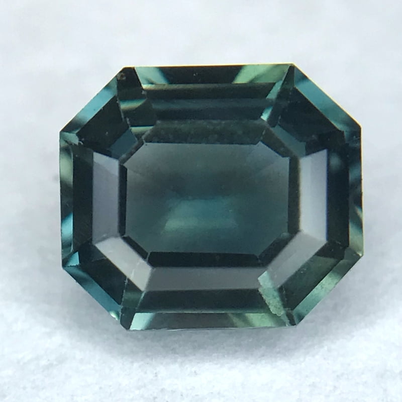 0.80ct Octagon Step Cut Sapphire 0.80ct Octagon Step Cut Sapphire